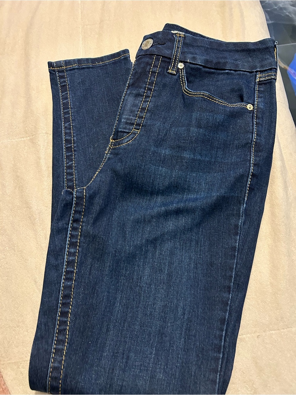Seven7 stretchy blue jeans